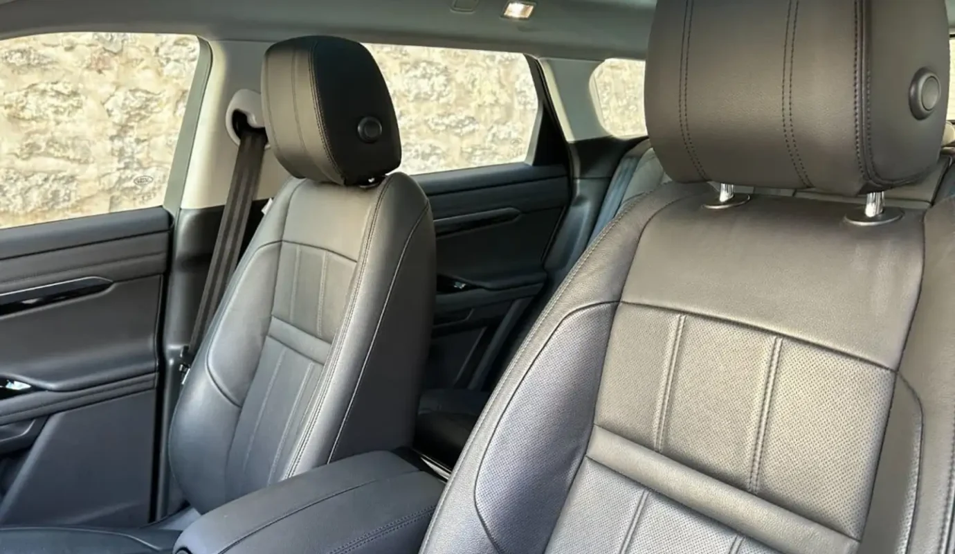 Land – Range Rover Evoque 180D 2.0L SE Dynamic