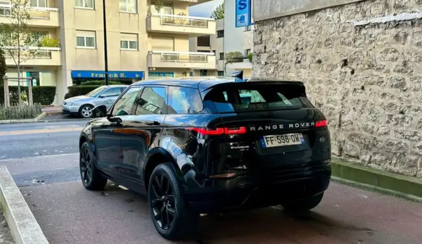 Land – Range Rover Evoque 180D 2.0L SE Dynamic