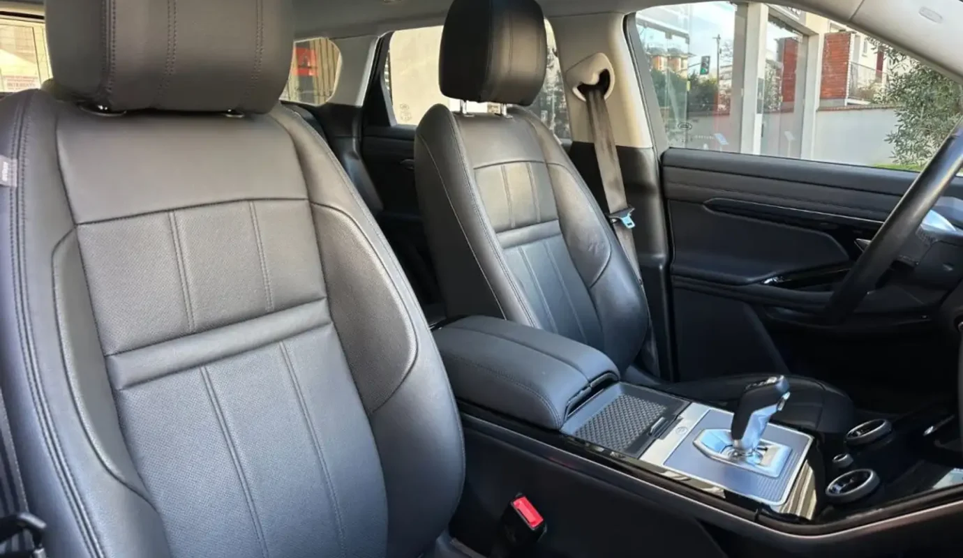 Land – Range Rover Evoque 180D 2.0L SE Dynamic