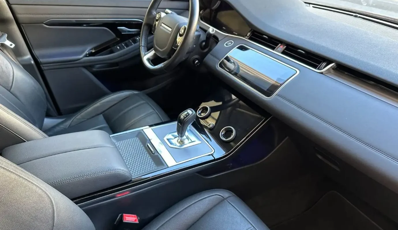 Land – Range Rover Evoque 180D 2.0L SE Dynamic