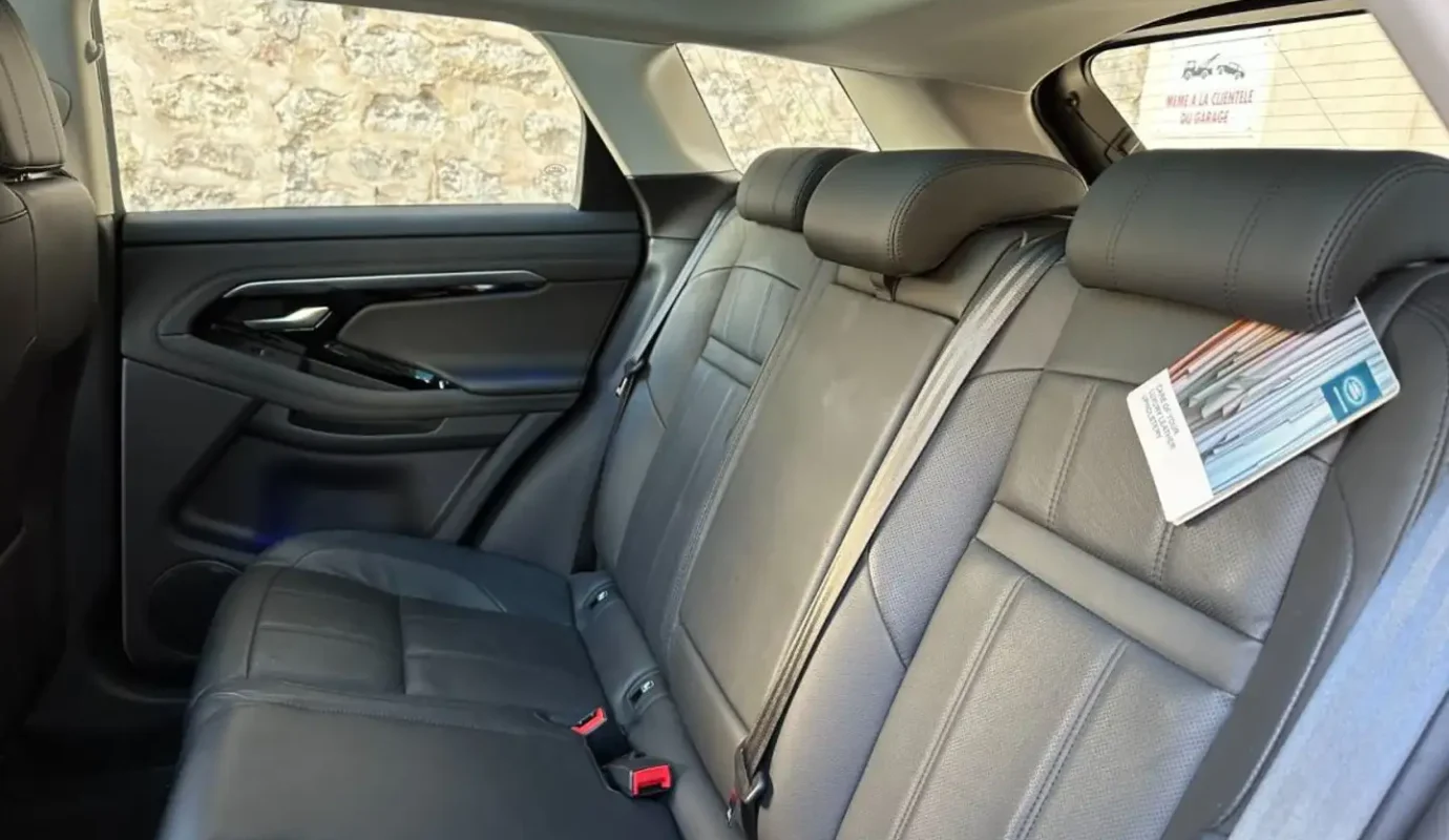 Land – Range Rover Evoque 180D 2.0L SE Dynamic