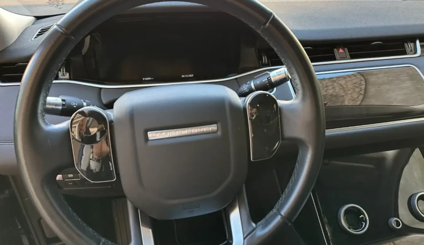 Land – Range Rover Evoque 180D 2.0L SE Dynamic