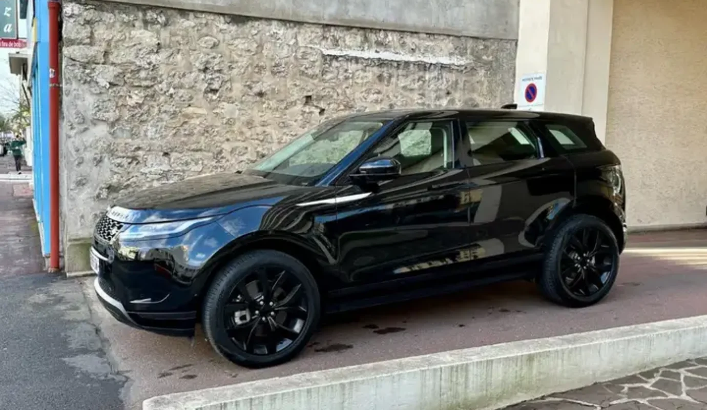 Land – Range Rover Evoque 180D 2.0L SE Dynamic